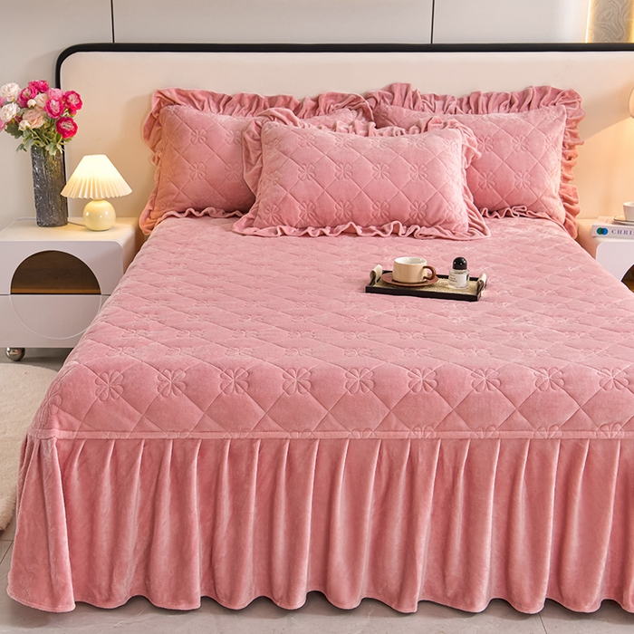 91家纺网 家纺一手货源 找家纺 馨梦缘 2025新款亲肤舒适纯色高克重牛奶绒单床盖 单床盖-粉