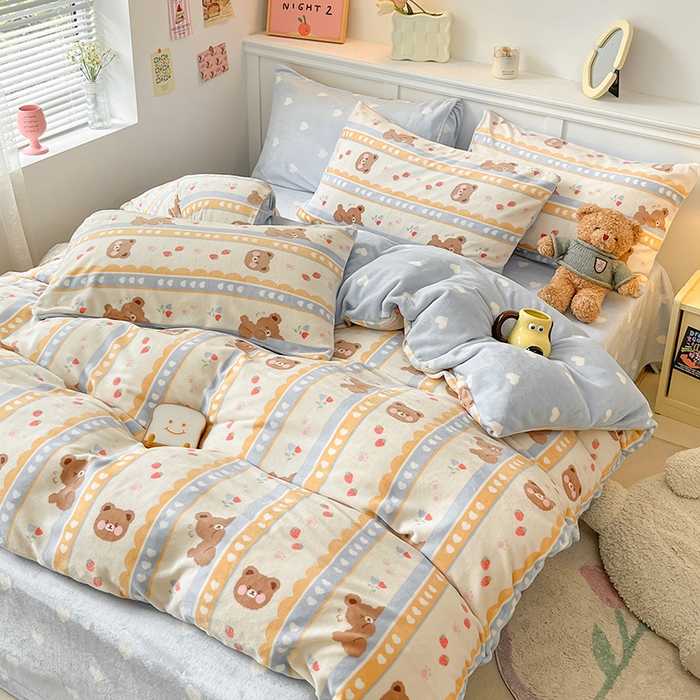 91家纺网 家纺一手货源 找家纺 2024新款200g加厚防静电牛奶绒小清新四件套 绒-可爱熊