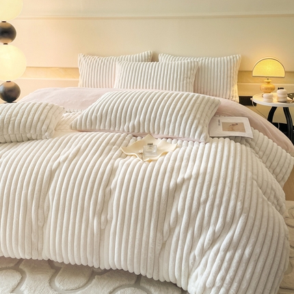 2024新款全消光兔毛320克牛奶绒A类纯色立体四件套 兔毛抽条白粉