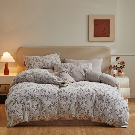 91家纺网 家纺一手货源 找家纺 （总）三朵家纺 2024新款立体浮雕保暖加厚四件套