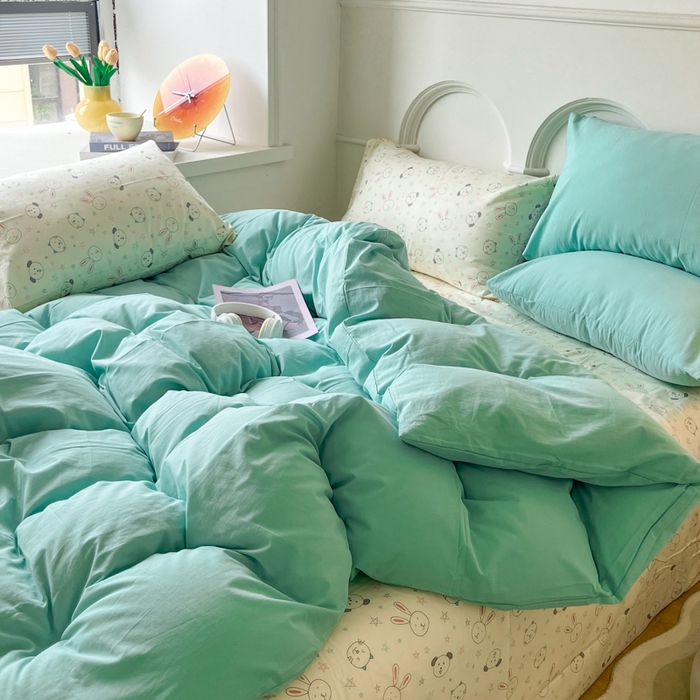 91家纺网 家纺一手货源 找家纺 千朵 2024新款全棉水洗棉混搭双拼四件套 猫咪湖绿