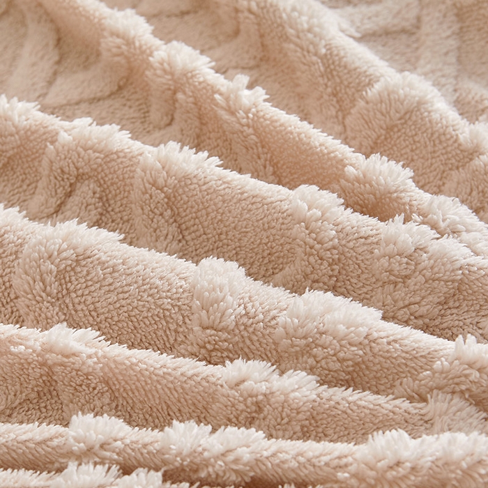 91家纺网 家纺一手货源 找家纺 艾裙海 2025新款180克塔肤绒蕾丝床裙 米咖色