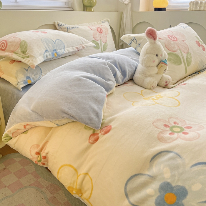 91家纺网 家纺一手货源 找家纺 梦之岛 2024新款高克重小清新印花牛奶绒保暖四件套 花香四溢