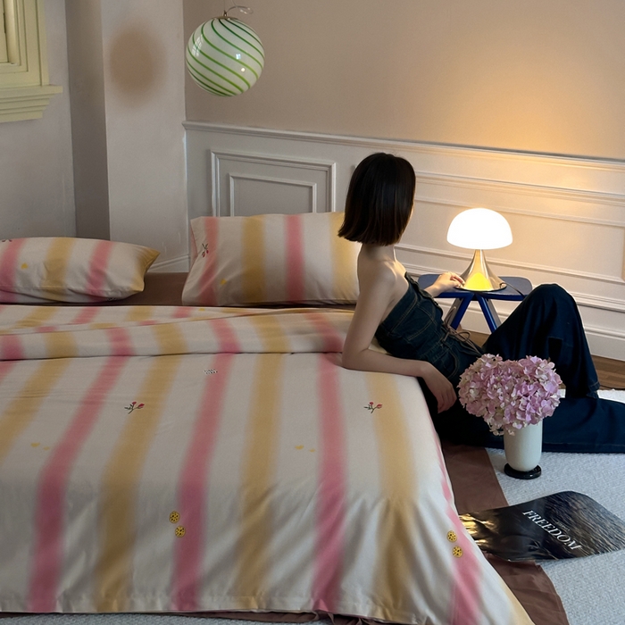 91家纺网 家纺一手货源 找家纺 怡家居 2024新款全棉磨毛印花四件套 初恋