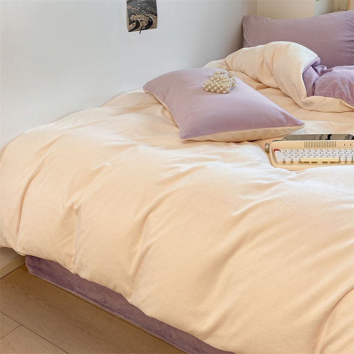 91家纺网 家纺一手货源 找家纺 857家居 2024新款A类牛奶绒纯色双拼四件套 奶昔紫