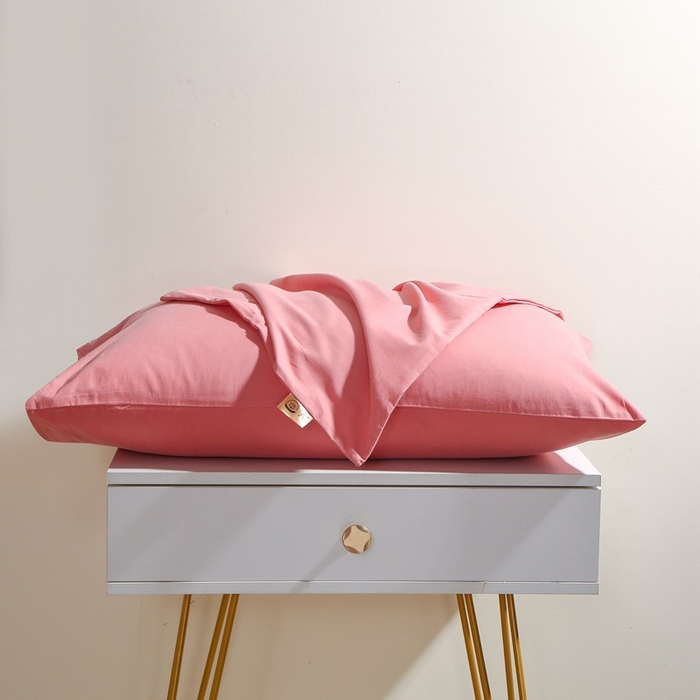 91家纺网 家纺一手货源 找家纺 晶缦家纺 2024新款全棉13376纯色喷气全棉磨毛单品枕套 暖芸馨-蕊红玉