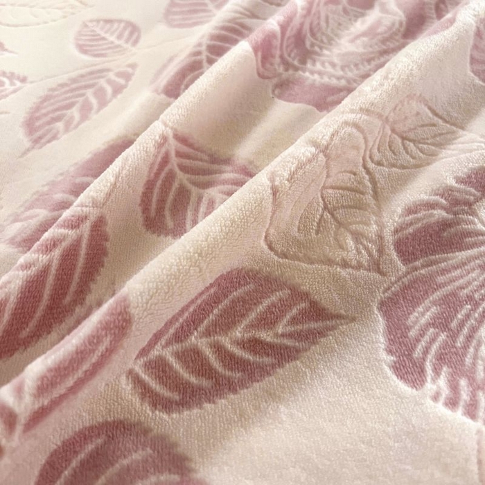91家纺网 家纺一手货源 找家纺 HL原创 2024新款轻奢风雕花牛奶绒四件套 玫瑰庄园-粉
