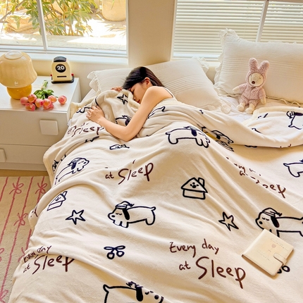 鑫喜莱家纺 2024新款牛奶绒羊羔绒盖毯毛毯毯子午睡毯 黑白涂鸦