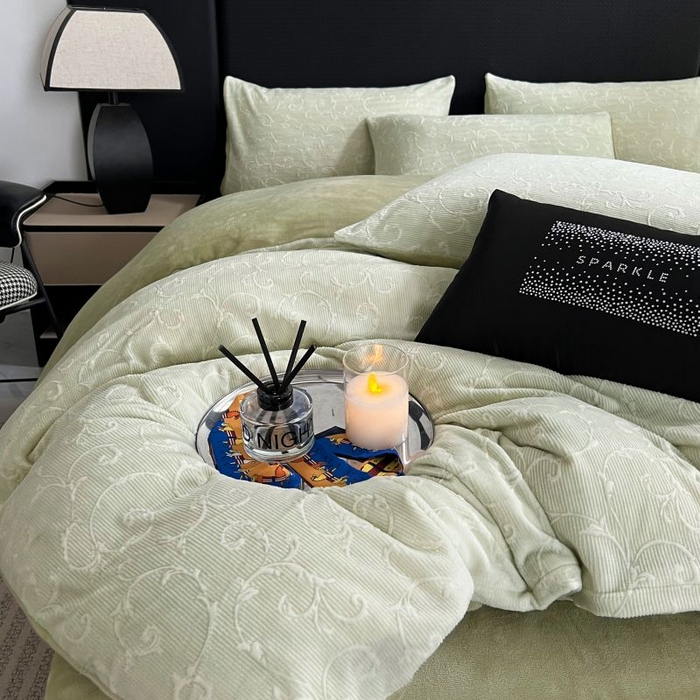 91家纺网 家纺一手货源 找家纺 HL原创 2024新款轻奢风雕花牛奶绒四件套 简欧-绿