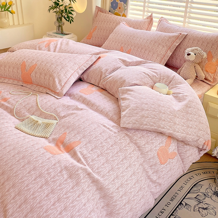 91家纺网 家纺一手货源 找家纺 威布斯 2025新款加厚纯棉全棉磨毛三件套四件套 兔斯基