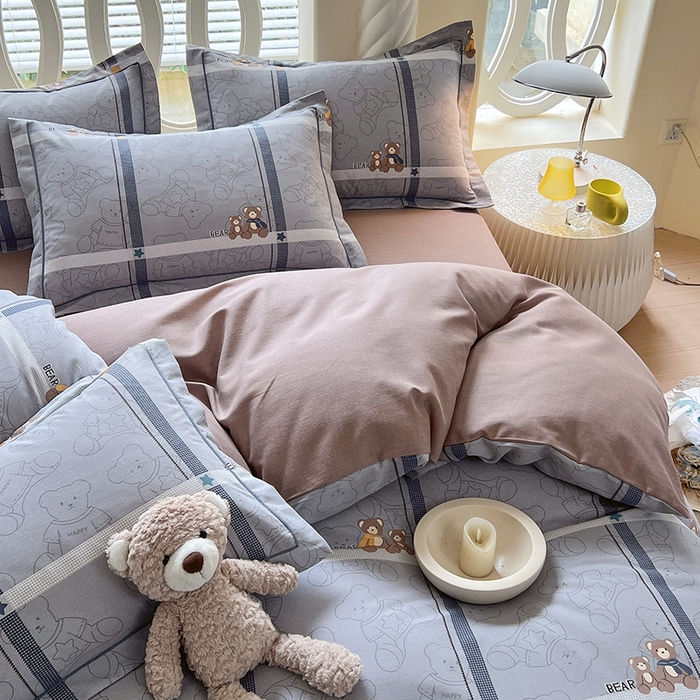 91家纺网 家纺一手货源 找家纺 威布斯 2025新款加厚纯棉全棉磨毛三件套四件套 绅士熊-灰