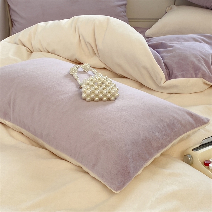 91家纺网 家纺一手货源 找家纺 857家居 2024新款A类牛奶绒纯色双拼四件套 奶昔紫