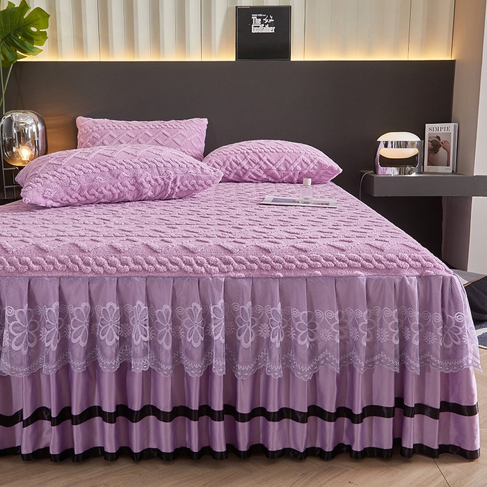 91家纺网 家纺一手货源 找家纺 艾裙海 2025新款180克塔肤绒蕾丝床裙 梦幻紫