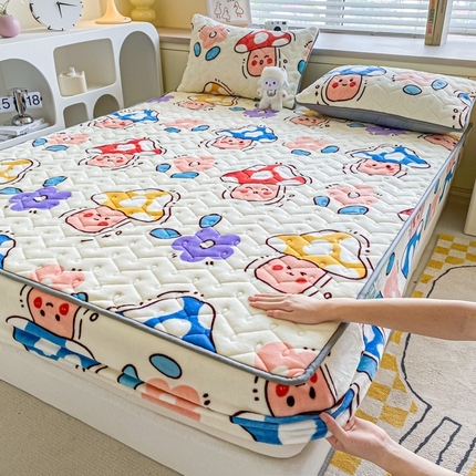 91家纺网 家纺一手货源 找家纺 卡伦家纺 2025新款A类牛奶绒大豆纤维抗菌夹棉床笠 花间蘑力