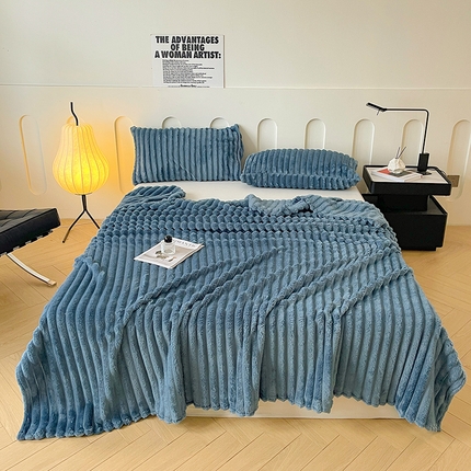 寐居家纺 2024新款泡泡兔毛绒午睡毯毛毯盖毯 宾利蓝