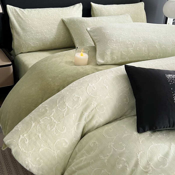 91家纺网 家纺一手货源 找家纺 HL原创 2024新款轻奢风雕花牛奶绒四件套 简欧-绿