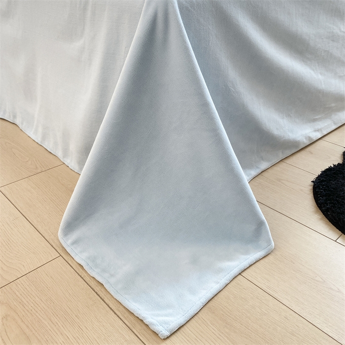 91家纺网 家纺一手货源 找家纺 857家居 2024新款A类牛奶绒纯色双拼四件套 冰激凌粉