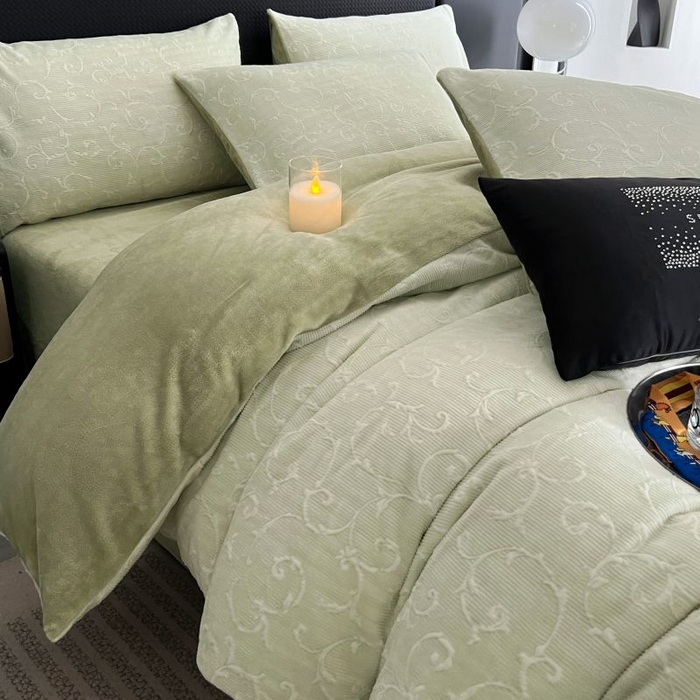 91家纺网 家纺一手货源 找家纺 HL原创 2024新款轻奢风雕花牛奶绒四件套 简欧-绿