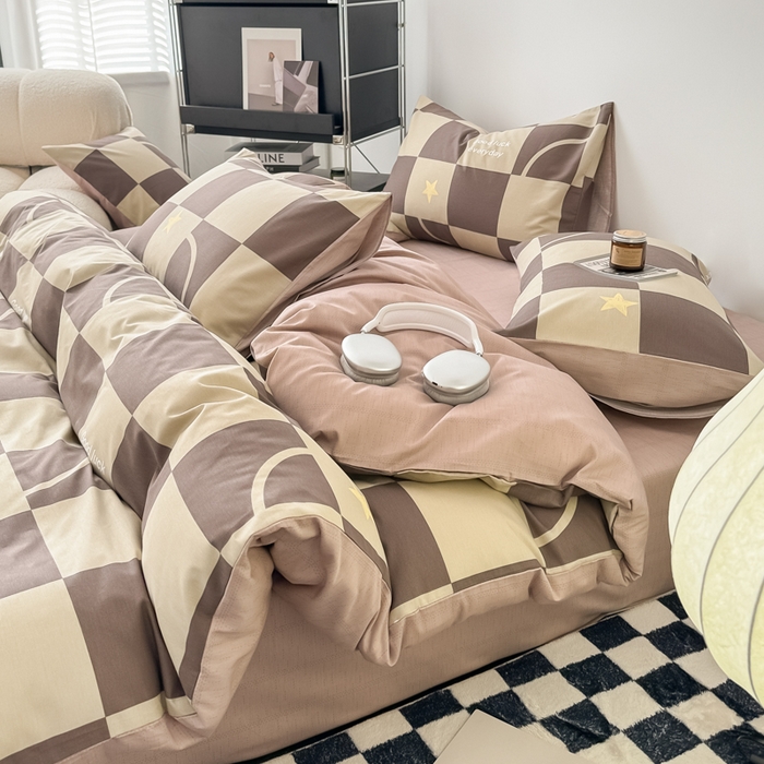 91家纺网 家纺一手货源 找家纺 呗旺鹿 2024新款全棉印花休闲风四件套 巧乐兹