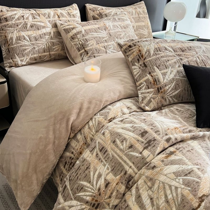 91家纺网 家纺一手货源 找家纺 HL原创 2024新款轻奢风雕花牛奶绒四件套 国风竹叶