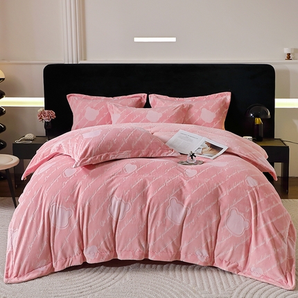 91家纺网 家纺一手货源 找家纺 （总）席之家 2024新款A类平雕印花全消光260克雅丝绒四件套