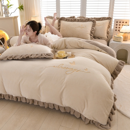 湘雪 2025新款高克重纯色刺绣绣花双层花边款牛奶绒羽蝶款 羽蝶-奶白色