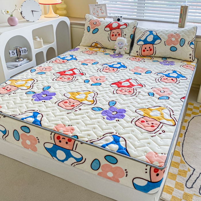 91家纺网 家纺一手货源 找家纺 卡伦家纺 2025新款A类牛奶绒大豆纤维抗菌夹棉床笠 花间蘑力