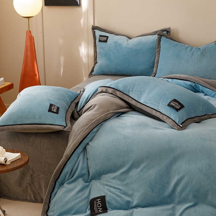 91家纺网 家纺一手货源 找家纺 （总）蜜柚 2024新款纯色简约双拼高克重牛奶绒包边四件套1