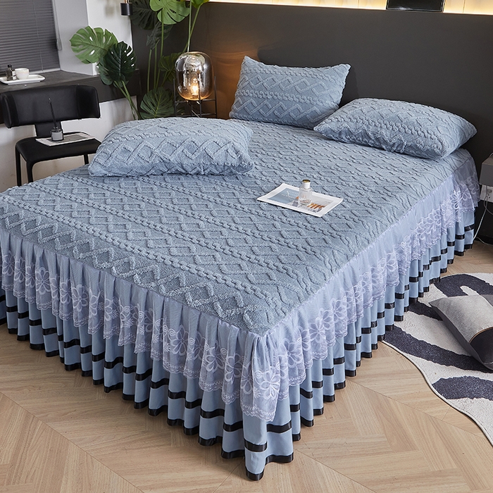 91家纺网 家纺一手货源 找家纺 艾裙海 2025新款180克塔肤绒蕾丝床裙 蓝灰色