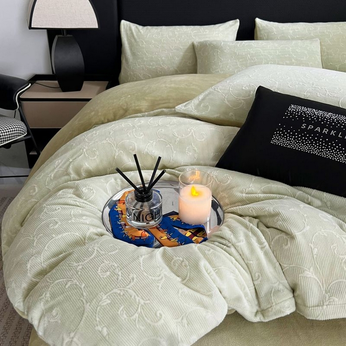 91家纺网 家纺一手货源 找家纺 HL原创 2024新款轻奢风雕花牛奶绒四件套 简欧-绿