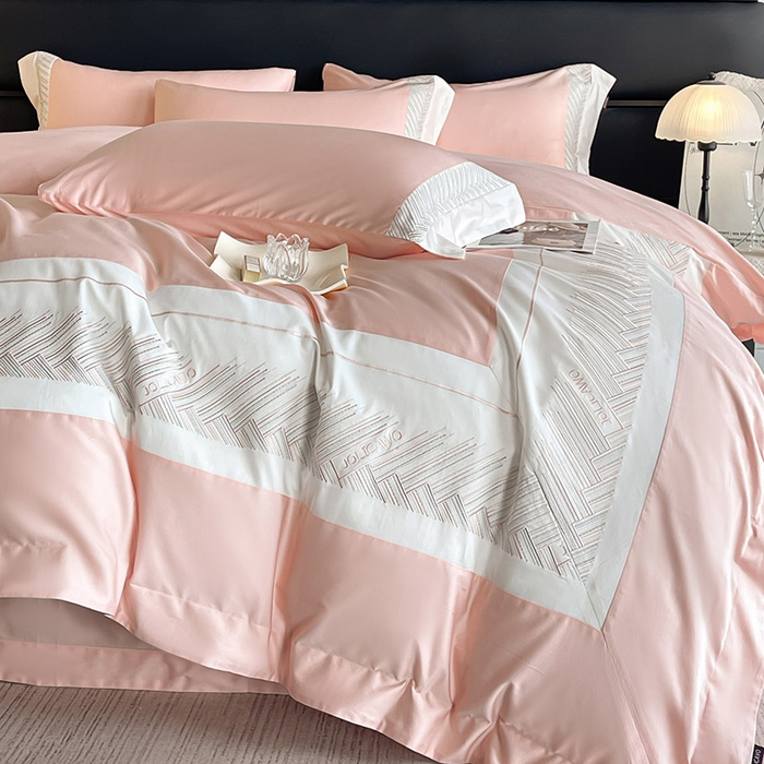 91家纺网 家纺一手货源 找家纺  【A类母婴级】100支长绒棉四件套全棉纯棉重工高端刺绣拼接被套简约床单床笠款床上用品 澜梦-落樱粉