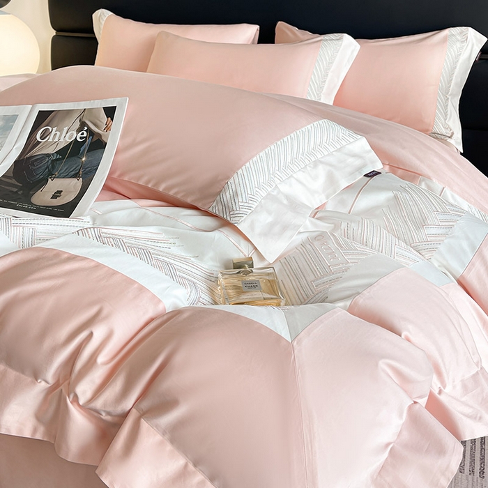 91家纺网 家纺一手货源 找家纺  【A类母婴级】100支长绒棉四件套全棉纯棉重工高端刺绣拼接被套简约床单床笠款床上用品 澜梦-落樱粉