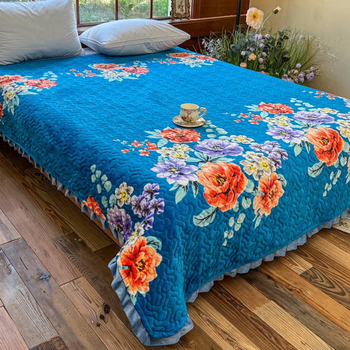 91家纺网 家纺一手货源 找家纺 有品 2025年牛奶绒花边5D跑量款夹棉床盖 富贵花开