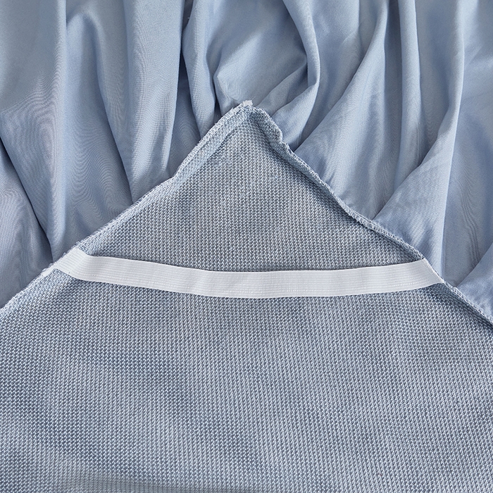 91家纺网 家纺一手货源 找家纺 艾裙海 2025新款180克塔肤绒蕾丝床裙 蓝灰色