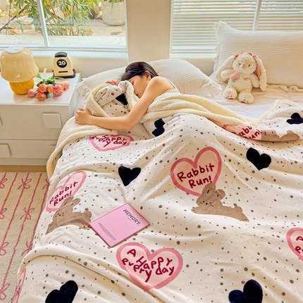 鑫喜莱家纺 2024新款牛奶绒羊羔绒盖毯毛毯毯子午睡毯 多巴胺小兔