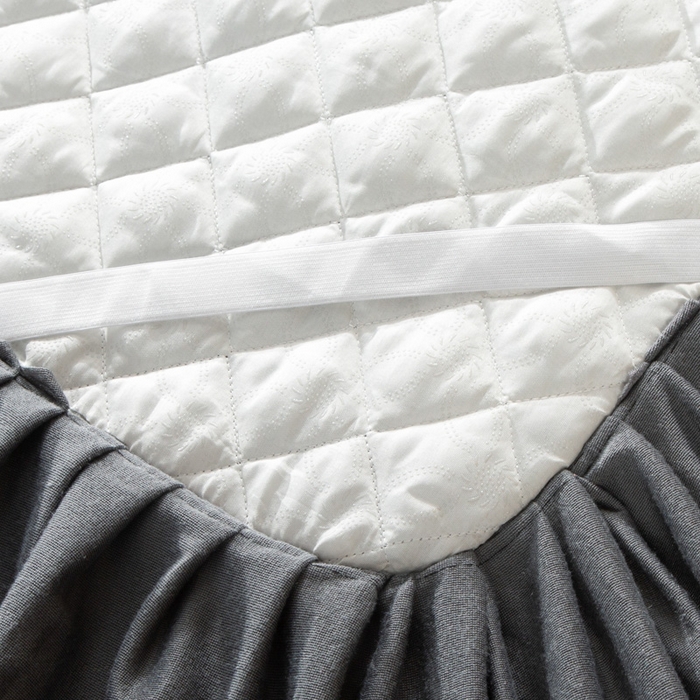 91家纺网 家纺一手货源 找家纺 2024加厚夹棉水晶绒床裙绗缝蕾丝花边牛奶绒法莱绒宝宝绒单床裙 灰