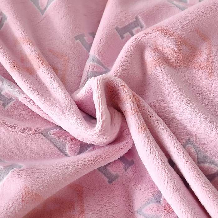 91家纺网 家纺一手货源 找家纺 席之家 2024新款A类平雕印花全消光260克雅丝绒四件套 胭脂粉