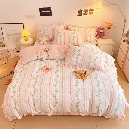 麦朵 2024高克重牛奶绒花边款四件套雪花绒金貂绒套件宝宝绒雕花绒被套 曼琳-粉