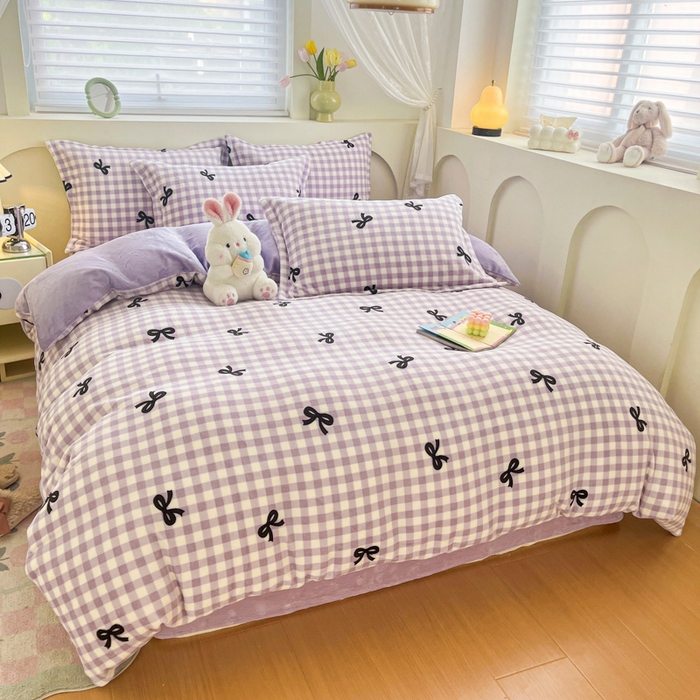 91家纺网 家纺一手货源 找家纺 梦之岛 2024新款高克重小清新印花牛奶绒保暖四件套 蝴蝶结-浅紫