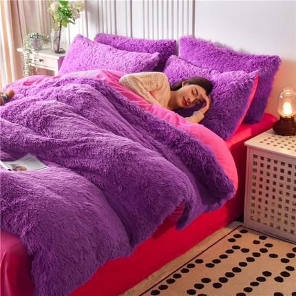 91家纺网 家纺一手货源 找家纺 鑫喜莱 2024新款长毛绒四件套 雪青玫红