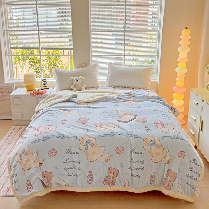 91家纺网 家纺一手货源 找家纺 鑫喜莱家纺 2024新款牛奶绒羊羔绒盖毯毛毯毯子午睡毯 蝴蝶结小猫