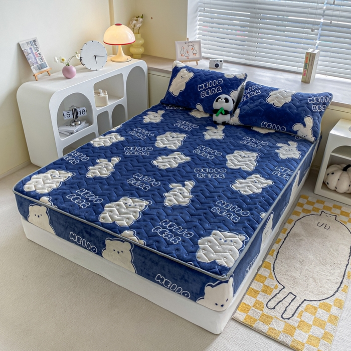 91家纺网 家纺一手货源 找家纺 卡伦家纺 2025新款A类牛奶绒大豆纤维抗菌夹棉床笠 开心乐园