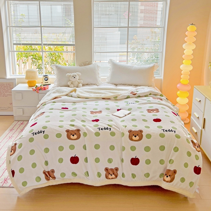 91家纺网 家纺一手货源 找家纺 鑫喜莱家纺 2024新款牛奶绒羊羔绒盖毯毛毯毯子午睡毯 苹果熊