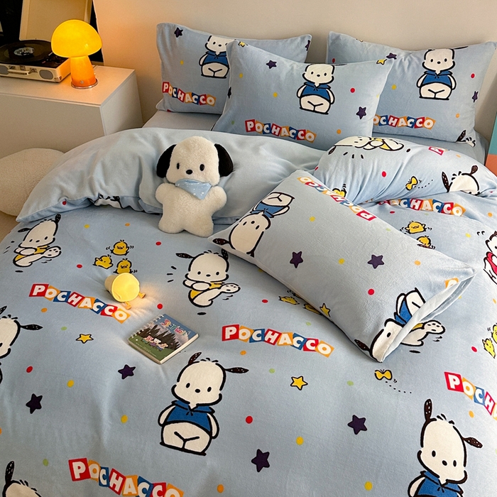 91家纺网 家纺一手货源 找家纺 2024新款三丽鸥高克重牛奶绒四件套 活力帕恰狗