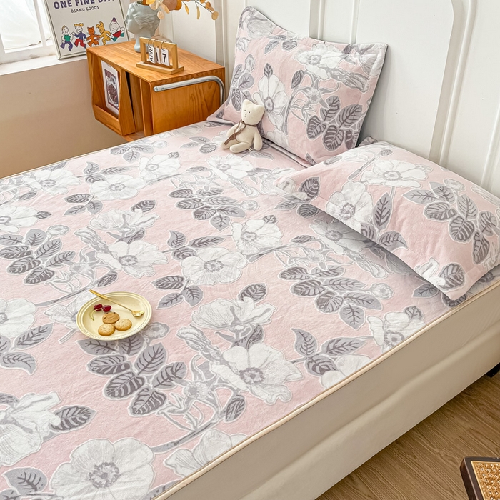 91家纺网 家纺一手货源 找家纺 2025新款牛奶绒立体提花复合垫学生垫家用护垫-JHD系列 JHD 02