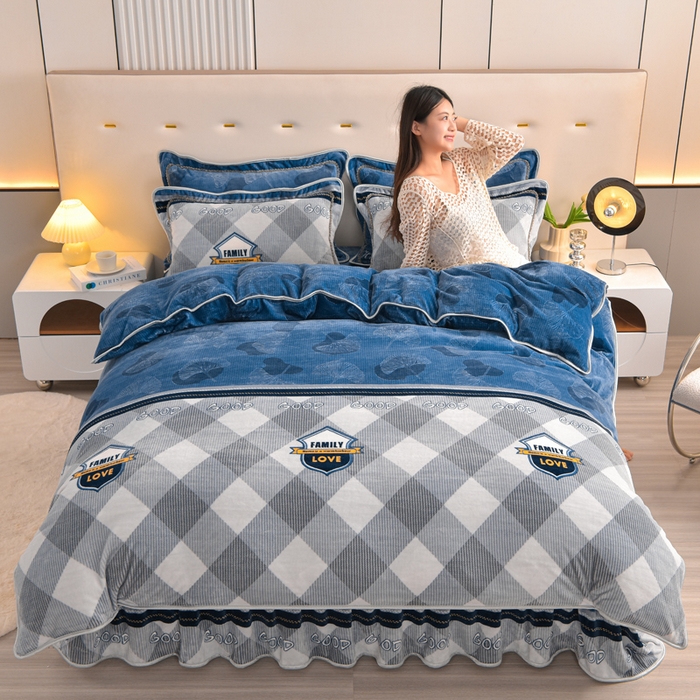 91家纺网 家纺一手货源 找家纺 静缘分 2025新款230克特厚8.5斤牛奶绒金貂绒床裙款保暖四件套-落叶纷飞