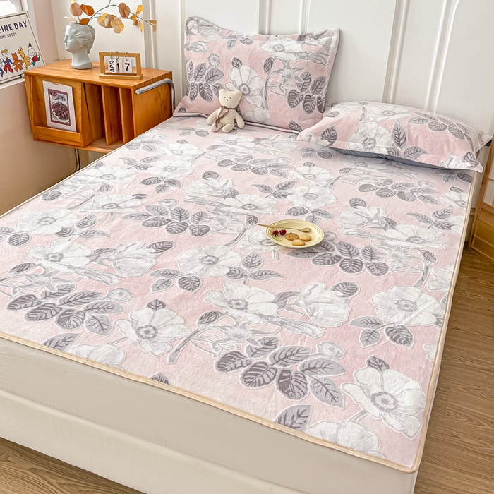 91家纺网 家纺一手货源 找家纺 2025新款牛奶绒立体提花复合垫学生垫家用护垫-JHD系列 JHD 02