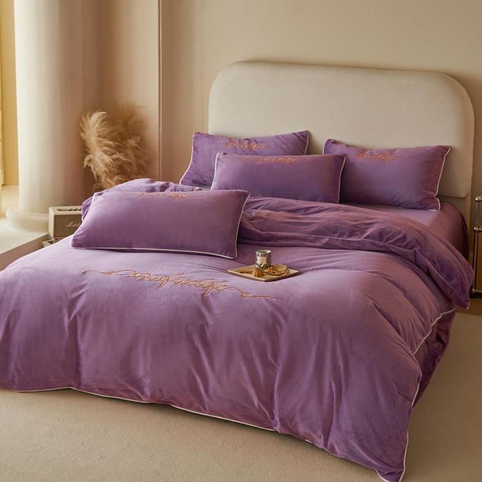 91家纺网 家纺一手货源 找家纺 千朵森 2024新款高端锦丝绒四件套-杰西卡 风格二 杰西卡-紫色