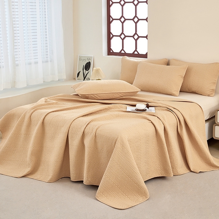 91家纺网 家纺一手货源 找家纺 莎果家纺 2024新款13372双面纯棉高温砂洗纯色床盖可搭配床盖四件套 浅卡其