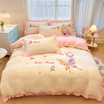 91家纺网 家纺一手货源 找家纺 2024新款高克重加厚保暖牛奶绒毛巾绣四件套-阳光玫瑰奶黄粉